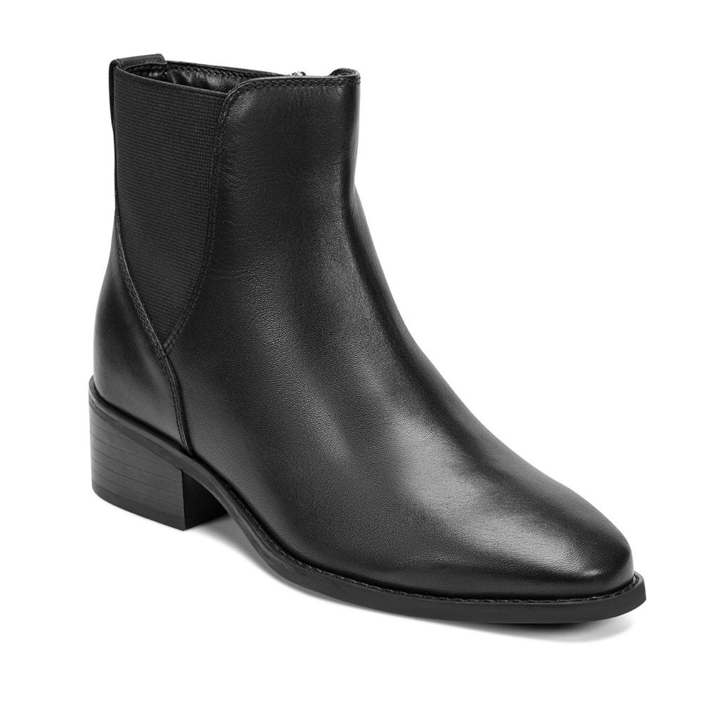 Rockport Women's Piper Leather Booties- Wide Width- Size 7.5W